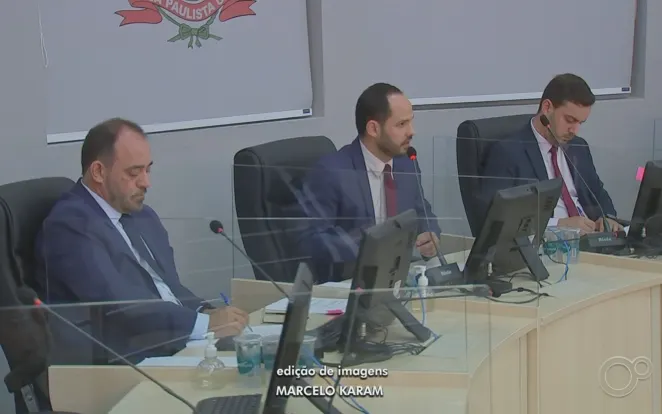 Vereadores iniciam CPI para apurar investimentos de R$ 93 milhões do São Roque Prev no Banco Master