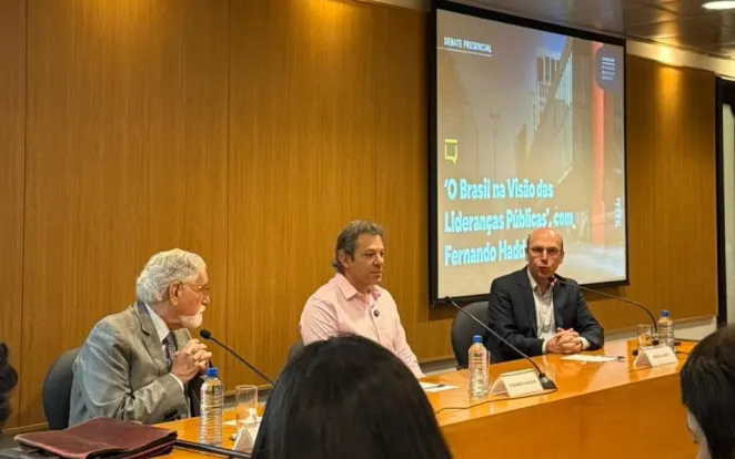 'Resisti muito a virar a chave', diz Haddad sobre aceitar disputar o governo de SP