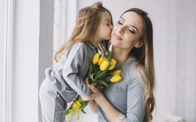 Dia das Mães: um guia de presentes para sua mãe cuidar dos cabelos